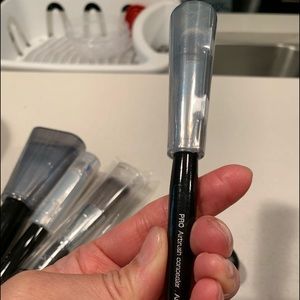 Concealer brush